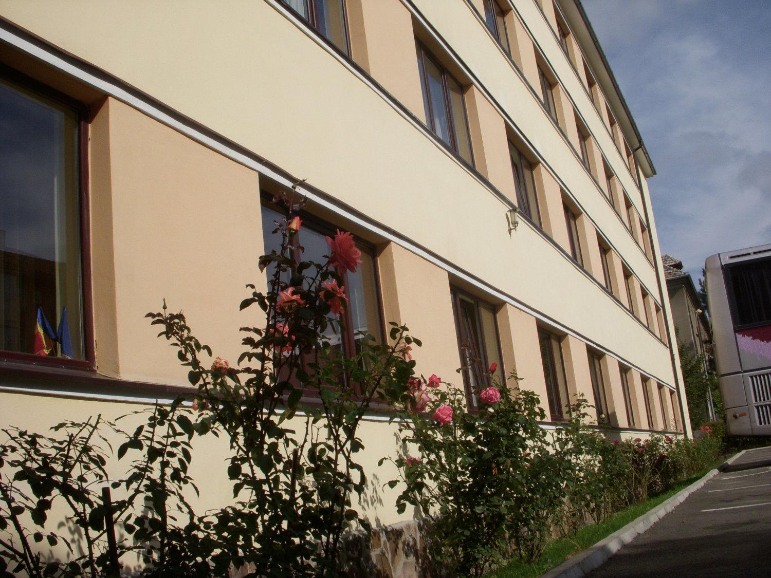 Hotel Decebal براشوف المظهر الخارجي الصورة