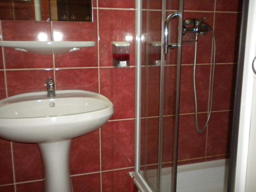 Hotel Decebal براشوف المظهر الخارجي الصورة